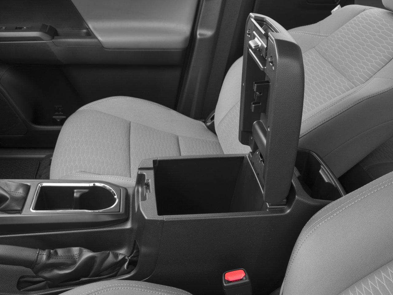 2016 Toyota TACOMA SR SR