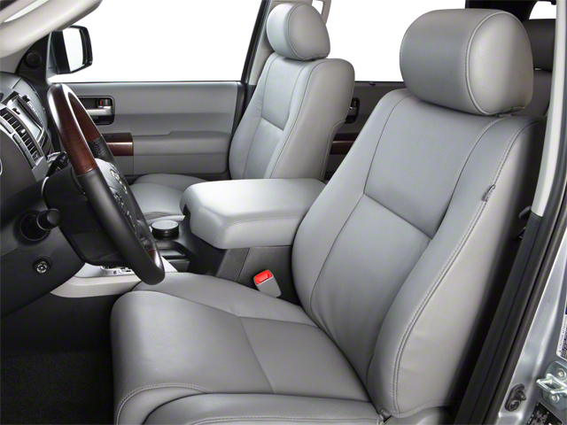 2011 Toyota Sequoia SR5 5.7L