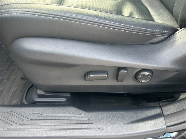 2023 Subaru Legacy Touring XT