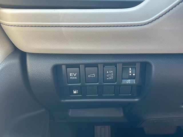 2026 Subaru FORESTER Limited Hybrid