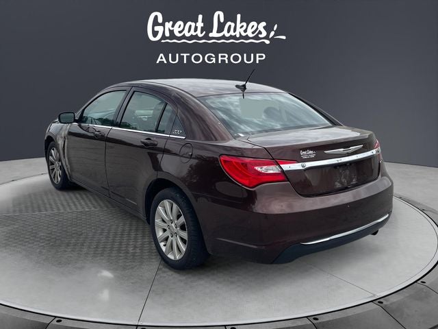 2013 Chrysler 200 Touring