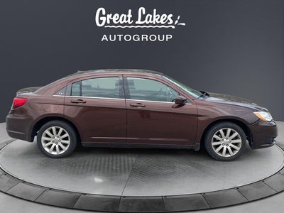 2013 Chrysler 200 Touring