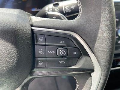 2023 Jeep Grand Cherokee Laredo