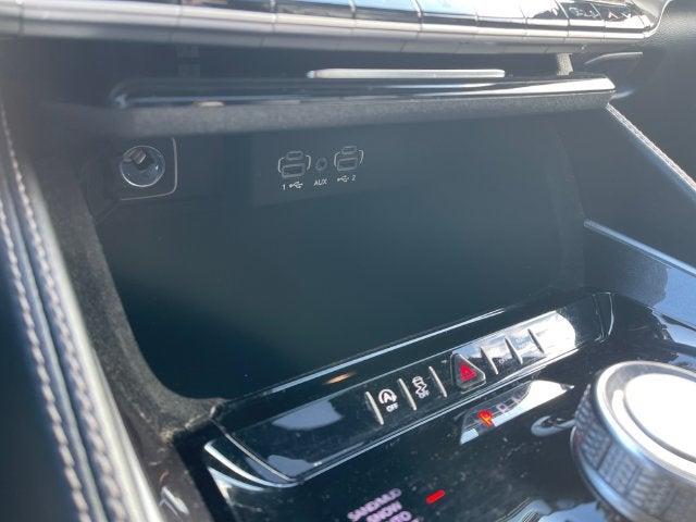 2023 Jeep Wagoneer 4x4