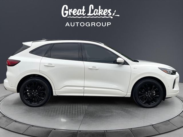 2023 Ford Escape Hybrid ST-Line Elite