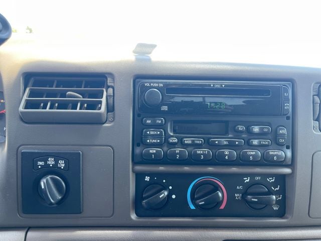 2002 Ford F-350SD XLT