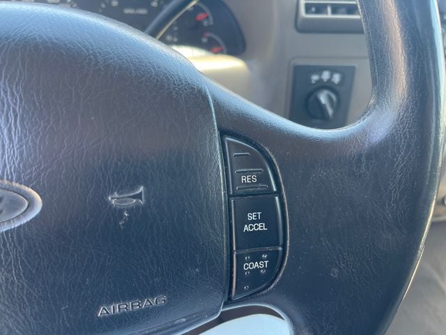 2002 Ford F-350SD XLT