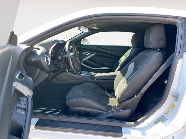 2019 Chevrolet Camaro 1LT