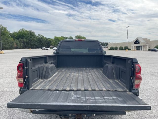 2003 Chevrolet Silverado 1500 Reg Cab 133.0" WB