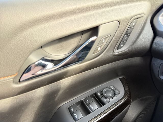2021 GMC Acadia AT4