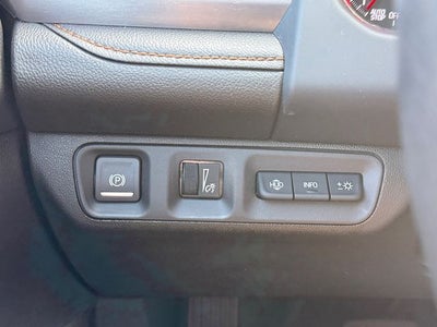 2021 GMC Acadia AT4