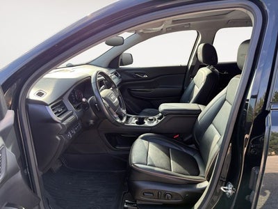 2021 GMC Acadia AT4