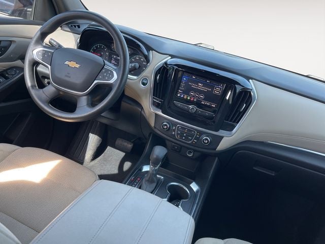 2022 Chevrolet Traverse LS