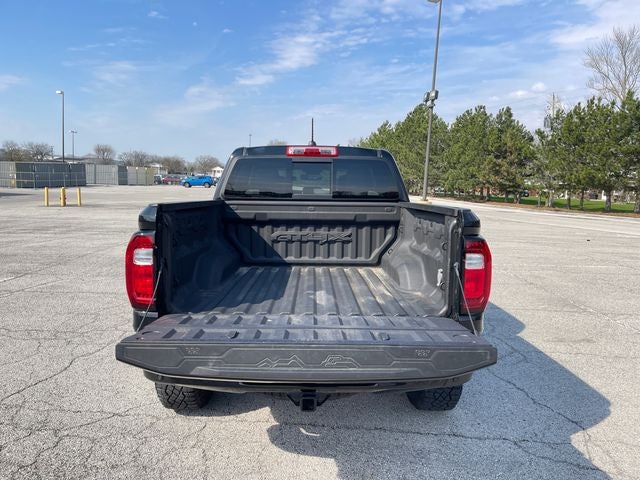 2024 GMC Canyon AT4X