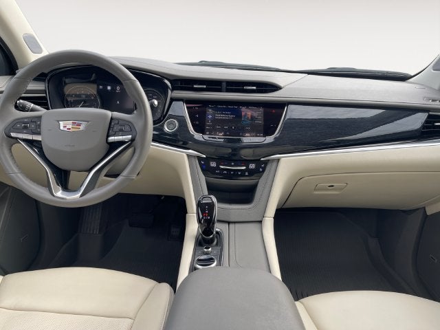 2025 Cadillac XT6 Premium Luxury