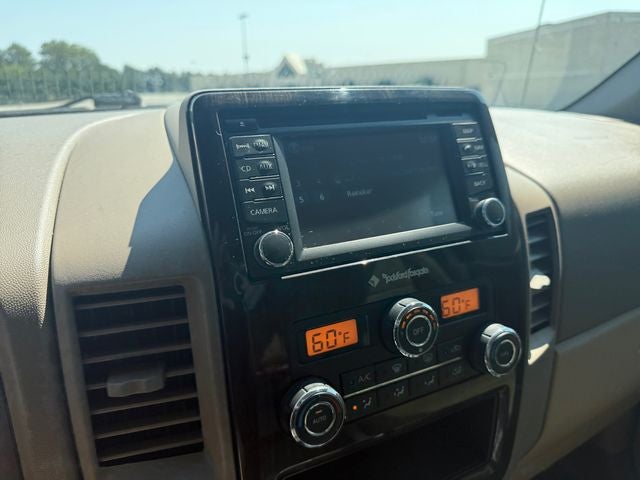2014 Nissan Titan SL