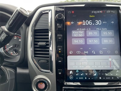 2020 Nissan Titan SL