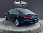 2015 Volkswagen Passat 1.8T SE w/Sunroof/Nav