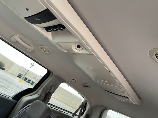 2010 Chrysler Town & Country Touring