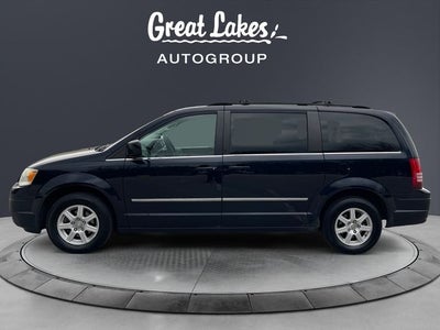 2010 Chrysler Town & Country Touring