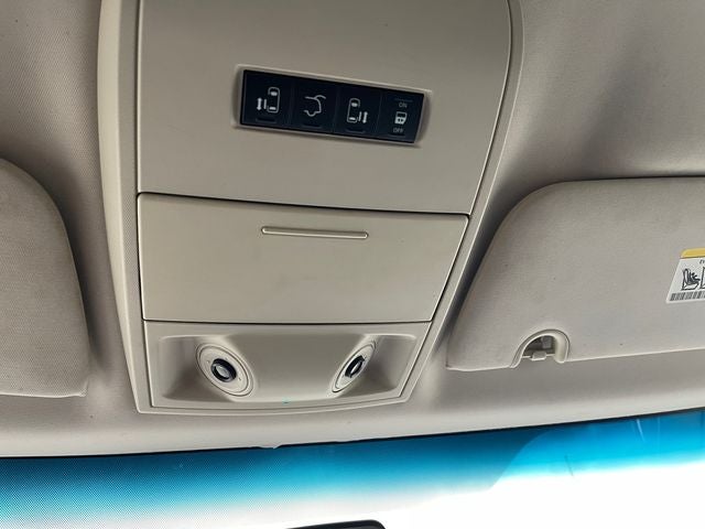2010 Chrysler Town & Country Touring