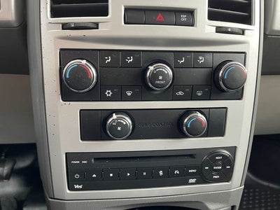 2010 Chrysler Town & Country Touring