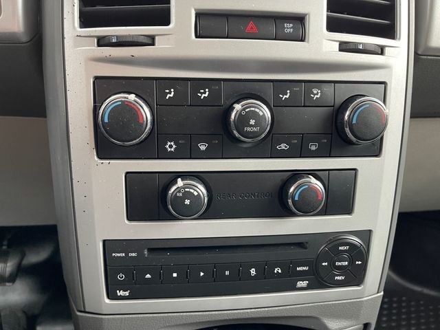 2010 Chrysler Town & Country Touring