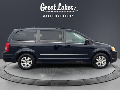 2010 Chrysler Town & Country Touring