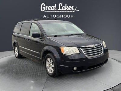 2010 Chrysler Town & Country Touring