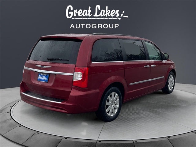 2015 Chrysler Town & Country Touring