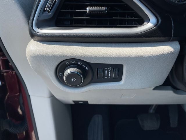 2017 Chrysler Pacifica Touring L