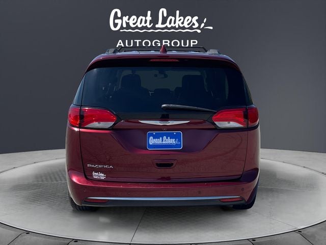 2017 Chrysler Pacifica Touring L