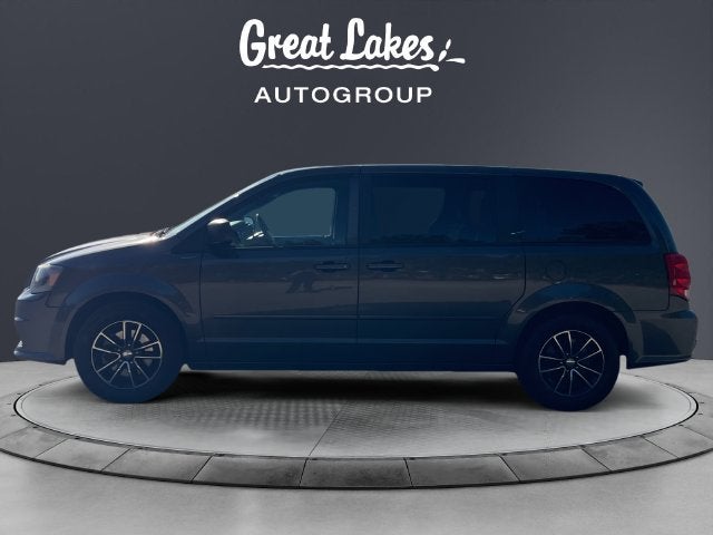 Used 2015 Dodge Grand Caravan SE with VIN 2C4RDGBG6FR668740 for sale in Findlay, OH
