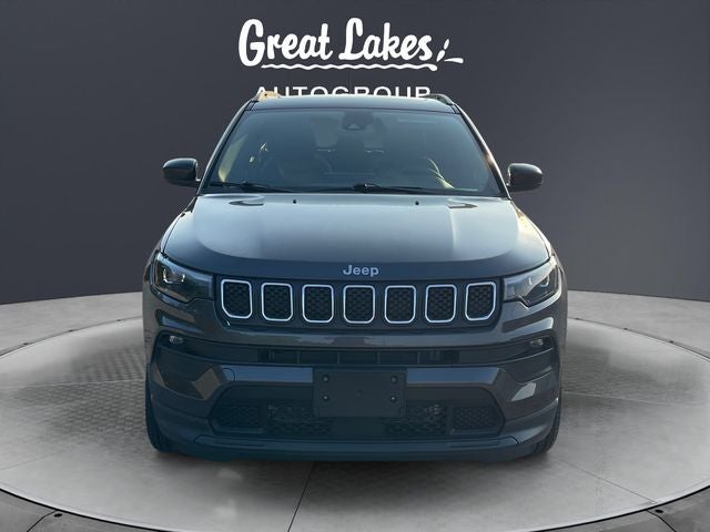 2023 Jeep Compass Latitude Lux
