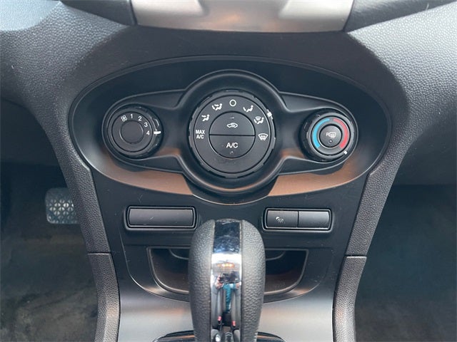 2012 Ford Fiesta SES