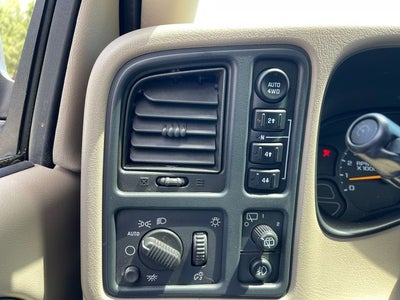 2005 Chevrolet Suburban 1500 LT