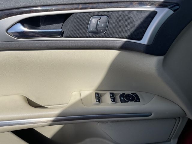 2013 Lincoln MKZ 4dr Sdn FWD
