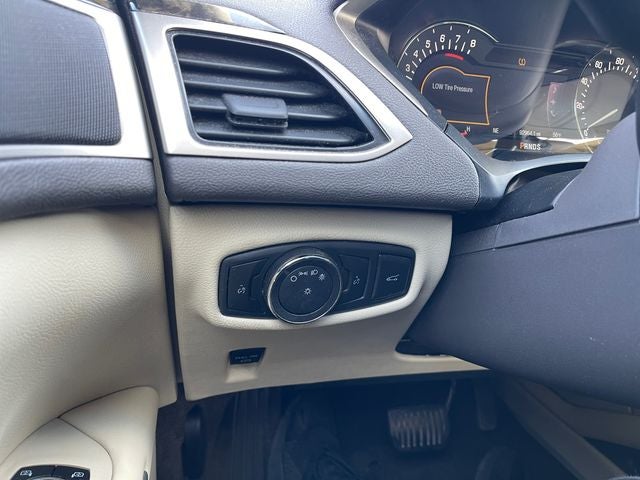 2013 Lincoln MKZ 4dr Sdn FWD