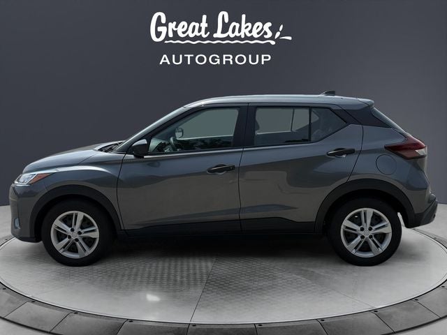 2023 Nissan Kicks S
