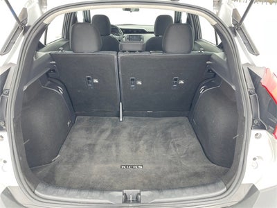 2020 Nissan Kicks SV