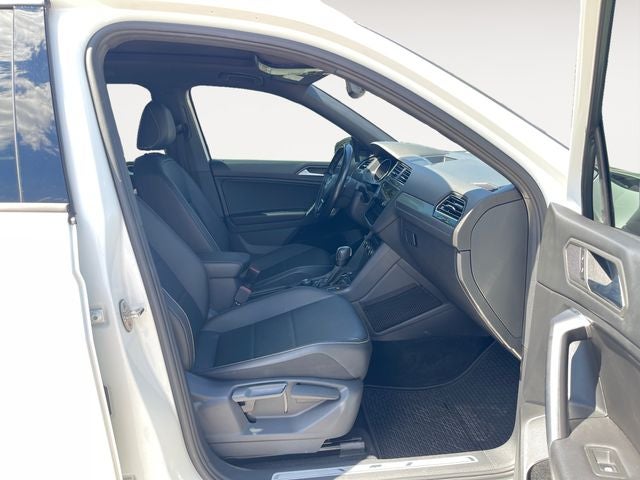 2021 Volkswagen Tiguan 2.0T SE R-Line Black