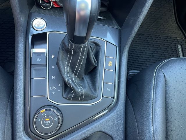 2021 Volkswagen Tiguan 2.0T SE R-Line Black