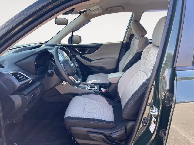 2024 Subaru Forester Base