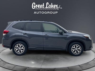 2024 Subaru Forester Premium