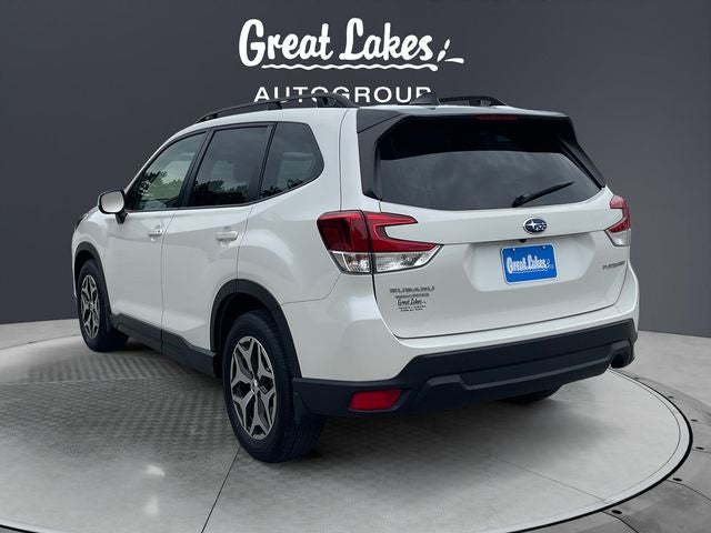 2024 Subaru Forester Premium