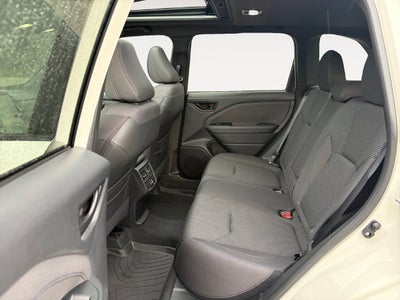 2025 Subaru Forester Premium