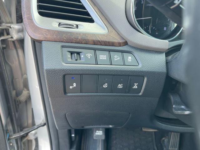 2017 Hyundai Santa Fe SE Ultimate