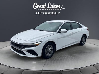 2024 Hyundai Elantra SE