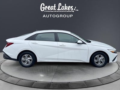 2024 Hyundai Elantra SE