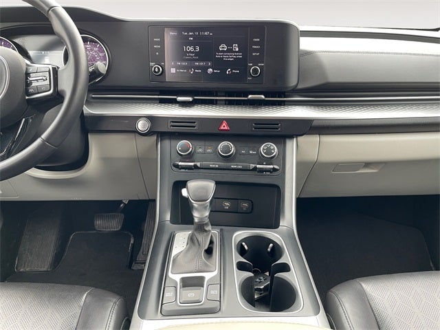 2024 Kia Carnival LX